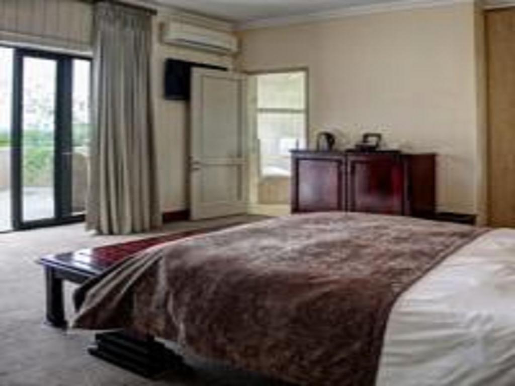 The Links Guest House Претория Экстерьер фото