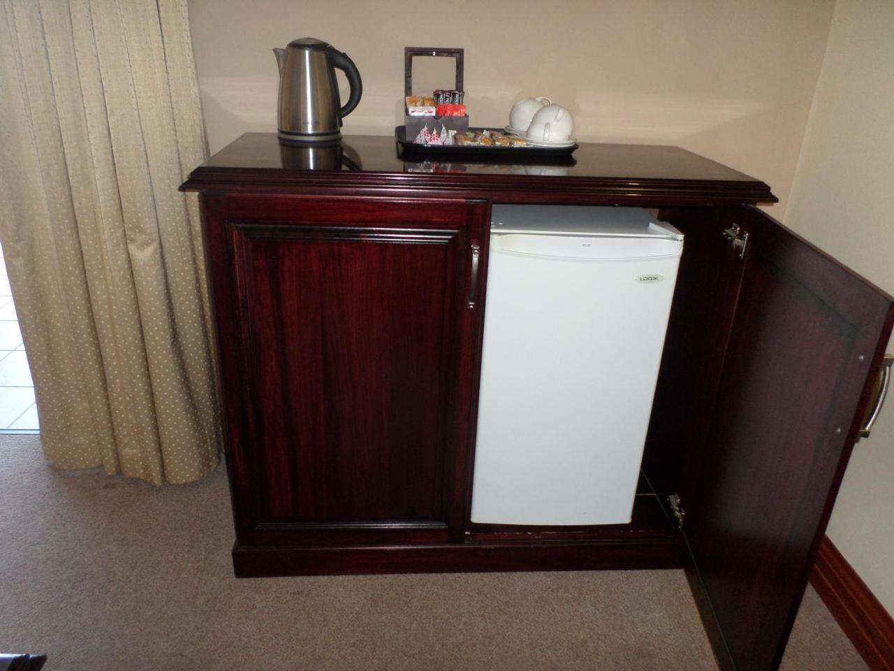 The Links Guest House Претория Экстерьер фото
