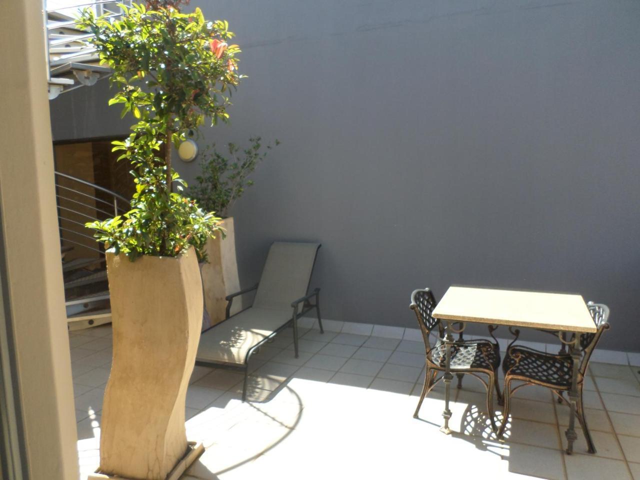 The Links Guest House Претория Экстерьер фото